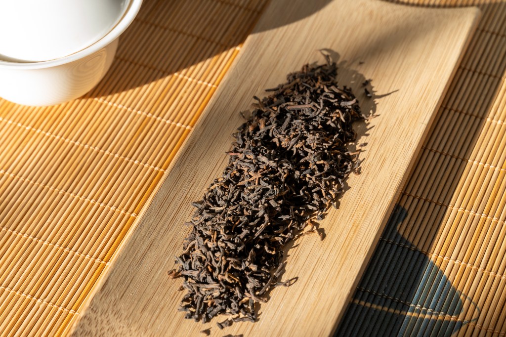 Gong Ting (宫廷) Ripe Pu-erh: What the Grade Signals and The Cup Confirms